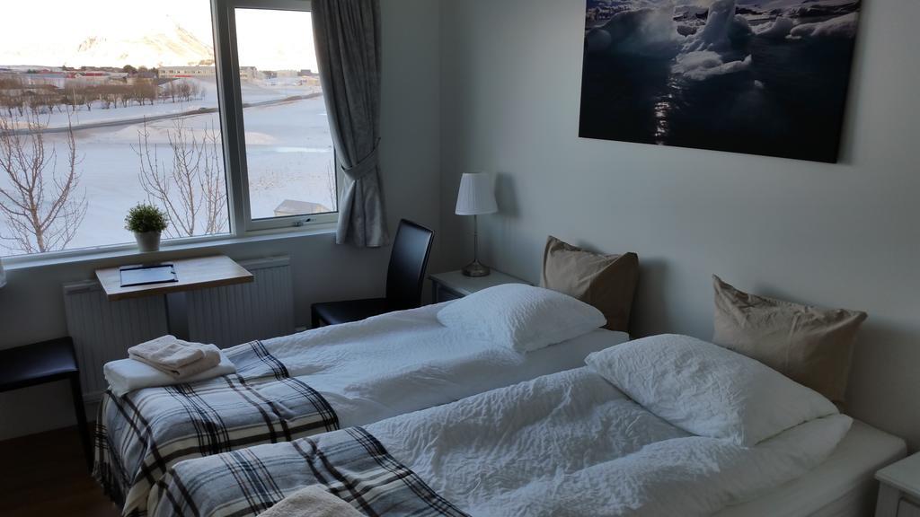 House On The Hill Hotel Höfn Kamer foto